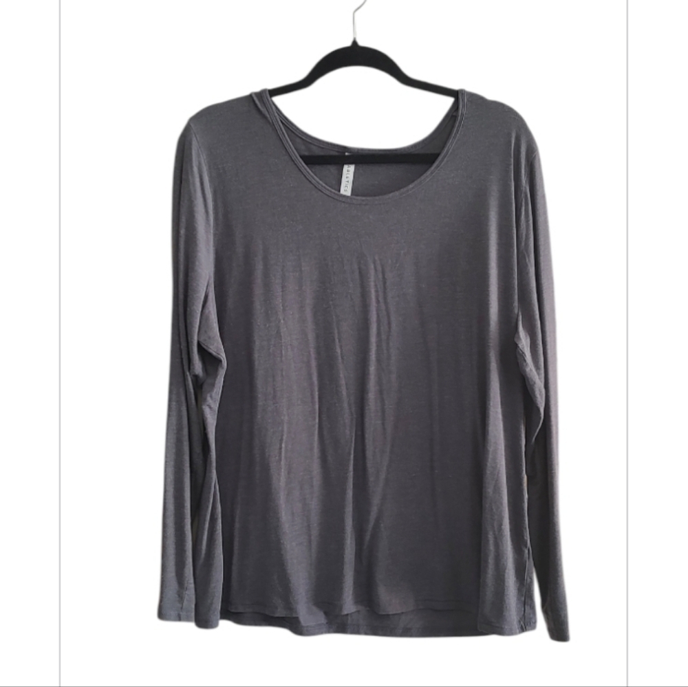Fabletics Charcoal Long Sleeve Top